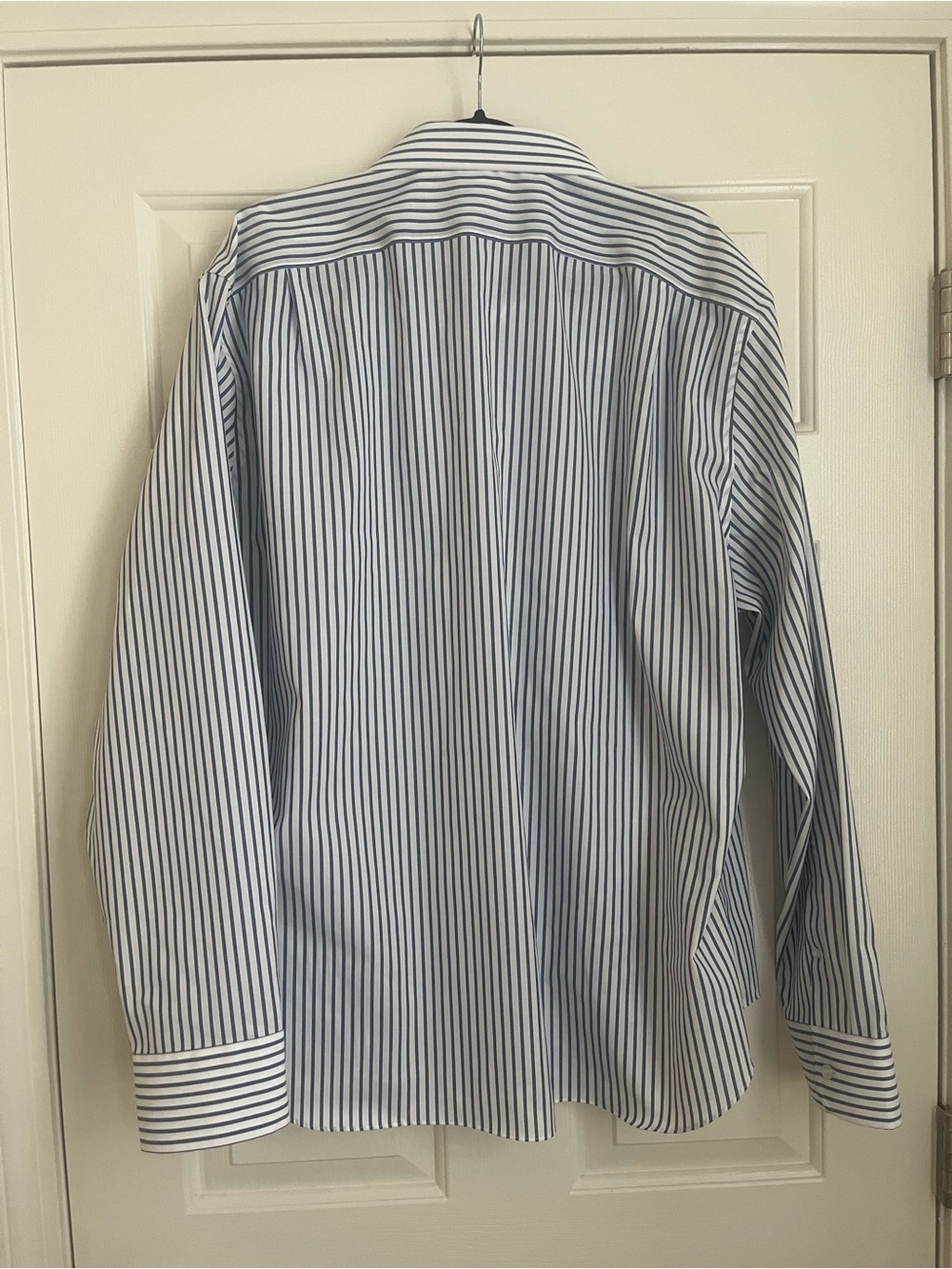 J. Crew Classic Men's Navy Vertical Stripes Button Down - Picture 4 of 4